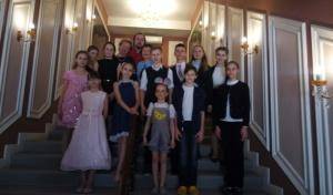 Учащиеся №628 «Александринской гимназии» посетили пансионат для пожилых «Ялта»