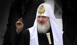 Патриарх Кирилл призывает Церковь активнее проповедовать в соцсетях