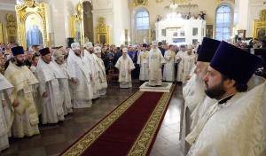 Святейший Патриарх Кирилл совершил Божественную литургию в Спасо-Преображенском соборе