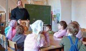 Священный Синод принял Положение о деятельности воскресных школ