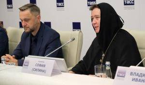 Состоялась пресс-конференция, посвященная принесению в Санкт-Петербург десницы святителя Спиридона Тримифунтского
