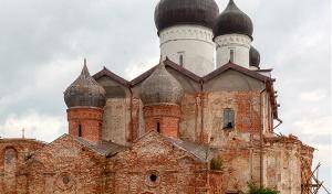 В монастыри Великого Новгорода! 18 ноября 2017 года